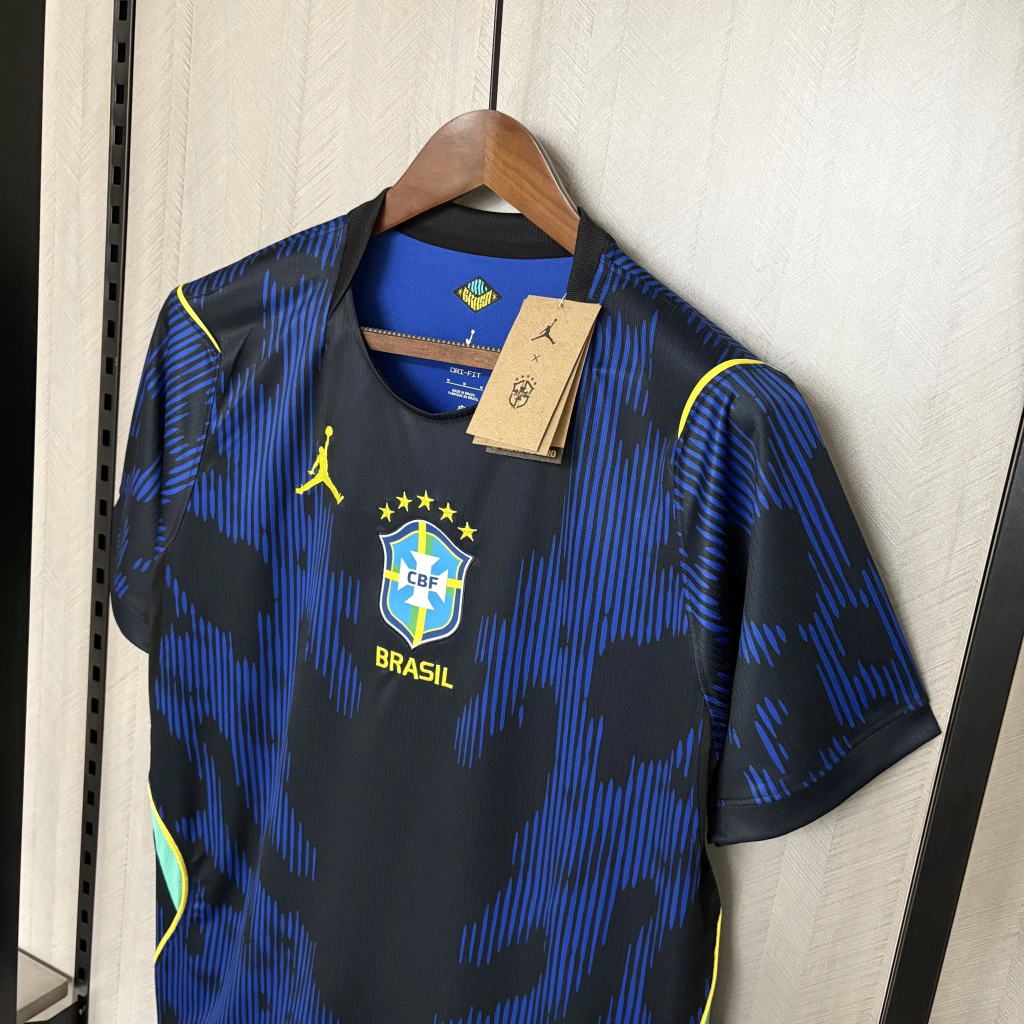 Camisa Brasil Jordan 26/27 Azul e Preta