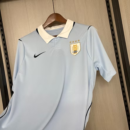 Camisa do Uruguai I 26/27